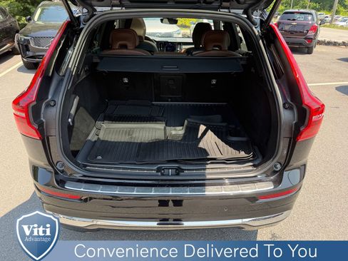 Certified 2023 Volvo XC60 B5 Plus w/ Climate Package AWD/4WD image 24