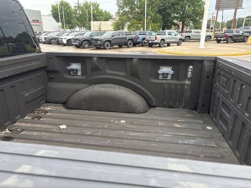 Used 2020 Ford F150 XLT w/ Equipment Group 302A Luxury AWD/4WD image 18