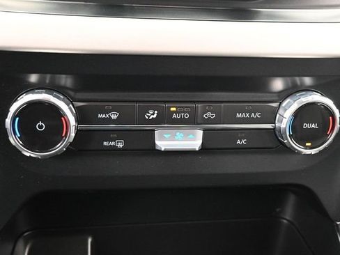 Used 2022 Ford F150 XLT w/ Equipment Group 301A Mid image 21