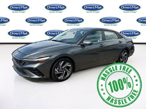 Used 2024 Hyundai Elantra Limited FWD image 3