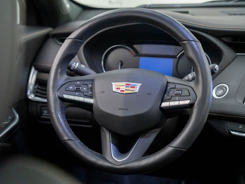 Used 2020 Cadillac XT4 Sport w/ Cold Weather Package image 12