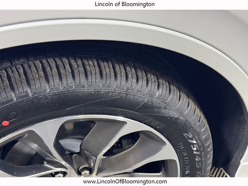 New 2026 Lincoln Aviator AWD image 9