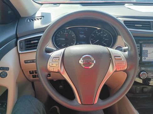 Used 2016 Nissan Rogue SV w/ SV Premium Package AWD/4WD image 23