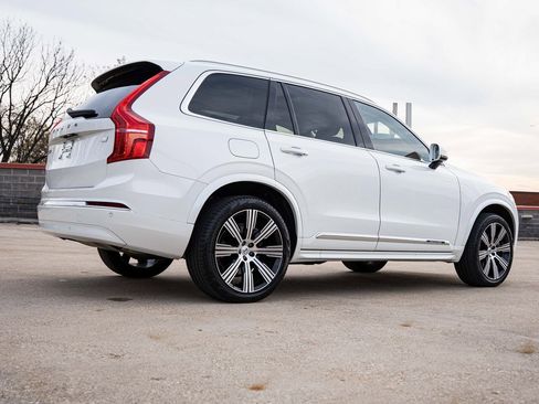 Certified 2024 Volvo XC90 T8 Core w/ Protection Package Premier image 7