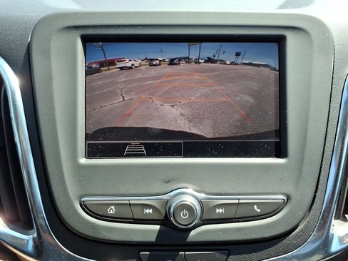 Used 2024 Chevrolet Equinox LT FWD image 26
