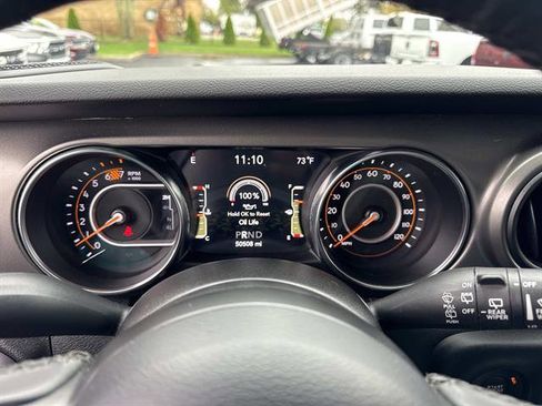 Used 2023 Jeep Wrangler Sport image 17