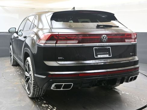 New 2026 Volkswagen Atlas Cross Sport SEL Premium R-Line image 4