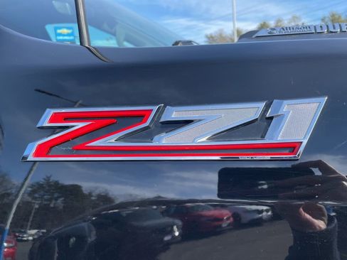 Used 2020 Chevrolet Silverado 2500 LTZ w/ LTZ Premium Package image 11