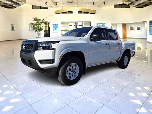 New 2026 Nissan Frontier S image 2