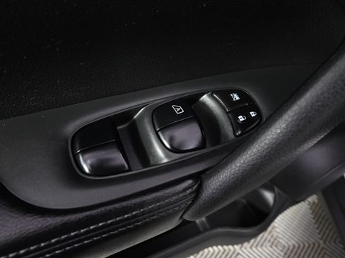 Used 2016 Nissan Rogue SL w/ SL Premium Package AWD/4WD image 23