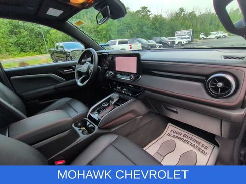 Certified 2023 Chevrolet Colorado Z71 w/ Z71 Convenience Package 2 AWD/4WD image 30