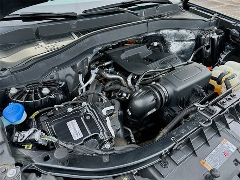 Certified 2020 Ford Explorer XLT w/ Equipment Group 202A image 26