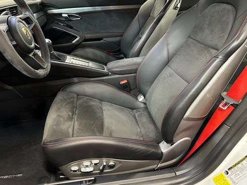 Used 2018 Porsche 911 GT3 image 49
