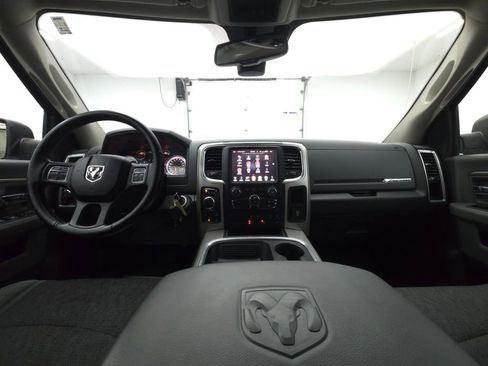 Used 2017 RAM 1500 Big Horn image 2