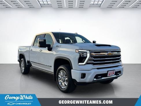 Used 2025 Chevrolet Silverado 2500 High Country w/ High Country Premium Package image 1