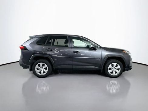 Used 2025 Toyota RAV4 LE AWD/4WD image 7