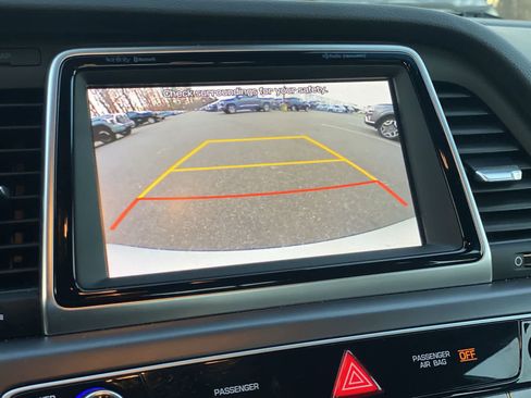 Used 2019 Hyundai Sonata Limited image 41