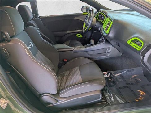 Used 2022 Dodge Challenger SRT Hellcat Redeye image 17