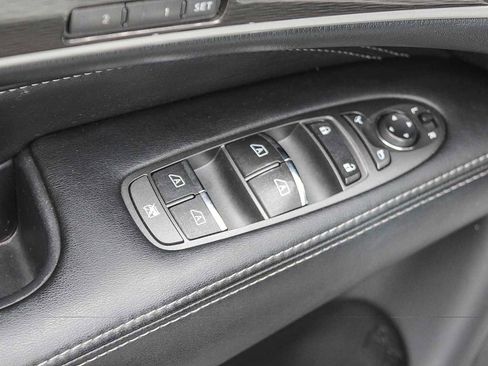 Used 2020 INFINITI QX60 Luxe w/ Essential Package FWD image 30