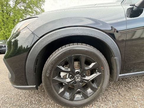 Used 2024 Honda HR-V Sport image 10