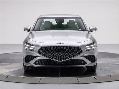 New 2026 Genesis G70 2.5T image 8