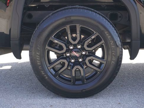 Used 2023 GMC Sierra 1500 Elevation AWD/4WD image 12