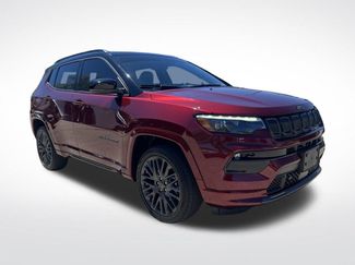 Used 2022 Jeep Compass High Altitude AWD/4WD video 3