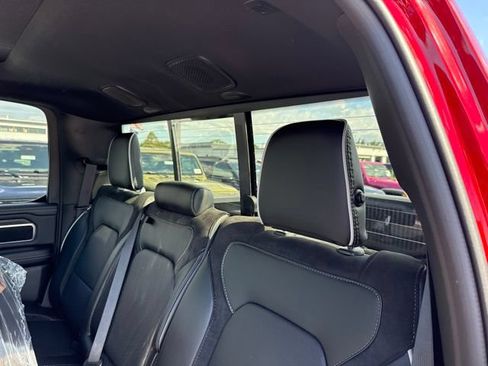 Used 2026 RAM 1500 Laramie AWD/4WD image 30