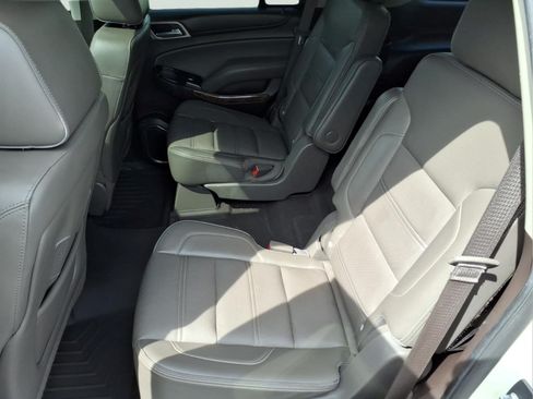 Used 2015 GMC Yukon Denali w/ Open Road Package AWD/4WD image 14