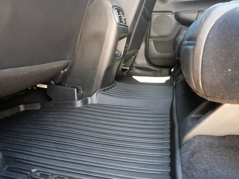 Used 2018 Honda CR-V Touring image 16