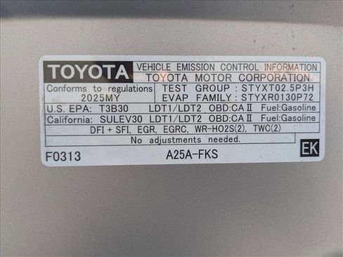 Used 2025 Toyota RAV4 XLE w/ Convenience Package image 23