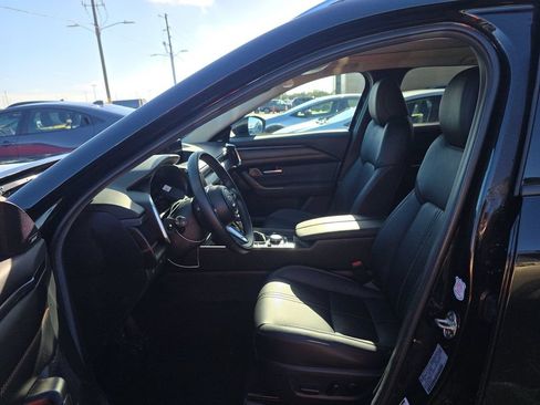 Used 2025 MAZDA CX-50 AWD 2.5 S w/ Premium Plus Pkg image 3