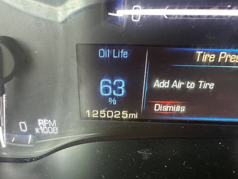 Used 2016 Cadillac SRX Luxury w/ Driver Awareness Package image 21