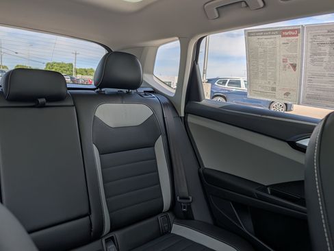 Certified 2023 Volkswagen Taos SEL AWD/4WD image 14