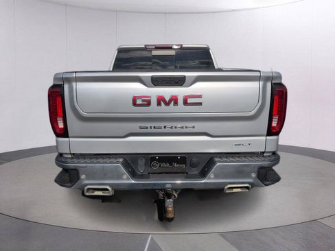 Used 2022 GMC Sierra 1500 SLT w/ SLT Premium Plus Package AWD/4WD image 4