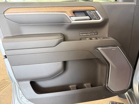 New 2026 Chevrolet Silverado 1500 High Country AWD/4WD image 26