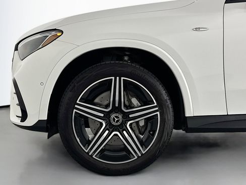 Certified 2025 Mercedes-Benz GLC 350e 4MATIC image 10