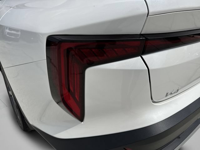 New 2026 Kia K4 FWD image 14