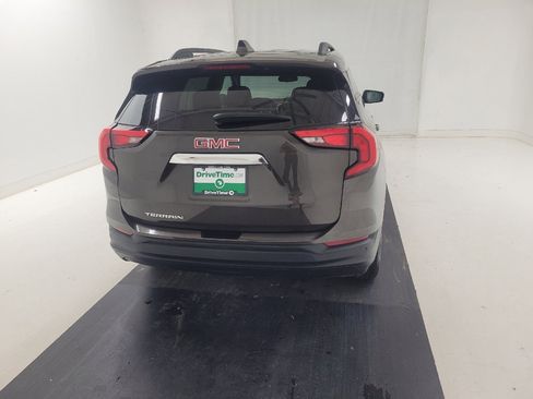 Used 2019 GMC Terrain SLE w/ Driver Convenience Package FWD image 7
