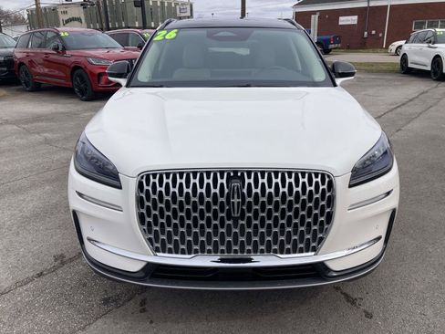 New 2026 Lincoln Corsair Premiere image 12