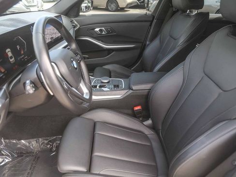 Used 2024 BMW 330i Sedan w/ Convenience Package RWD image 17