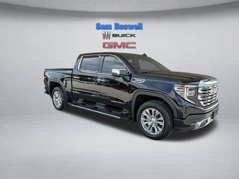 Used 2024 GMC Sierra 1500 Denali w/ Technology Package AWD/4WD image 3