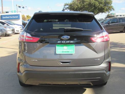 Used 2022 Ford Edge SEL w/ Sport Appearance Package image 7