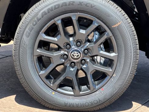 New 2026 Toyota Tundra Platinum AWD/4WD image 33