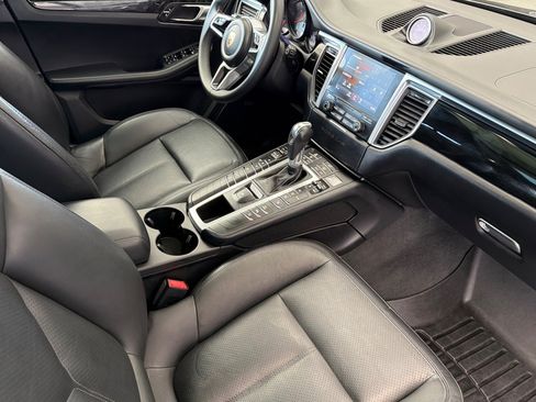 Used 2018 Porsche Macan S AWD/4WD image 15