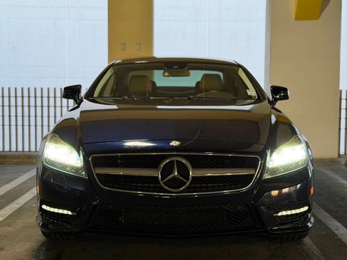 Used 2012 Mercedes-Benz CLS 550 image 8