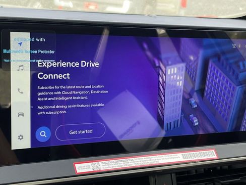 New 2026 Toyota Prius Plug-In Hybrid FWD image 18
