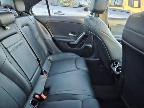 Used 2019 Mercedes-Benz A 220 image 10