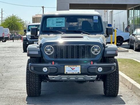New 2026 Jeep Gladiator Mojave AWD/4WD image 8
