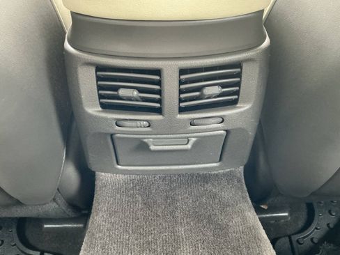 Used 2011 Lexus IS 250 AWD w/ Premium Pkg Value Edition image 30